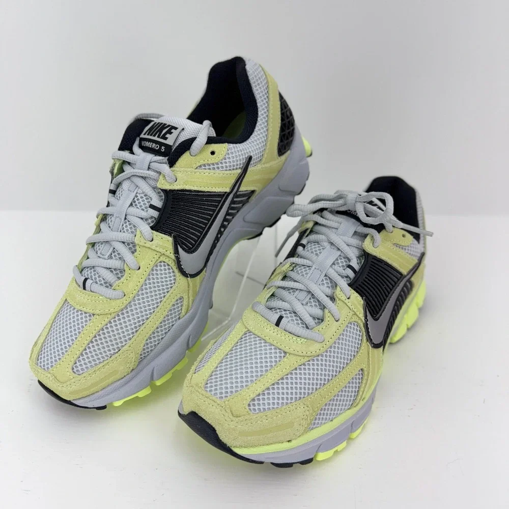 Nike‎ Zoom Vomero 5 Mens 7.5 Barely Volt Platinum HF1553-700 Excellent Running